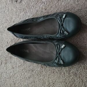 Vionic minna ballet flat- gray snake